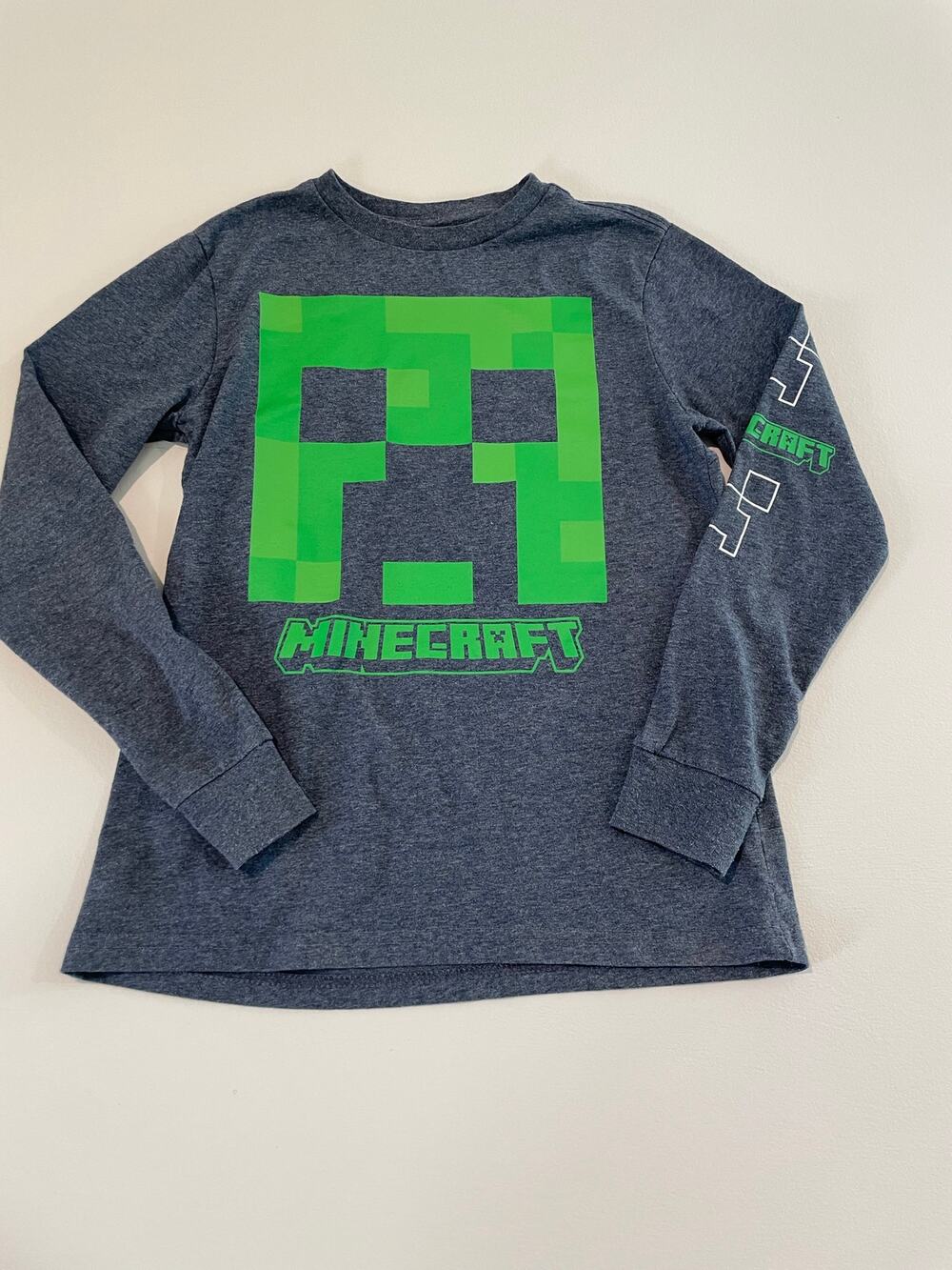 Mojang Youth L (10/12) Minecraft Long Sleeve Top – Gray